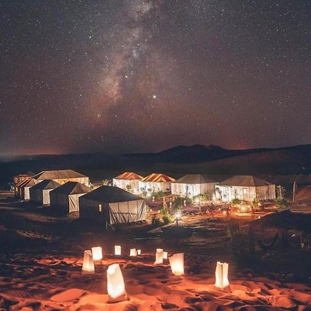 Fantastic Luxury Camp Hotel Merzouga Bagian luar foto