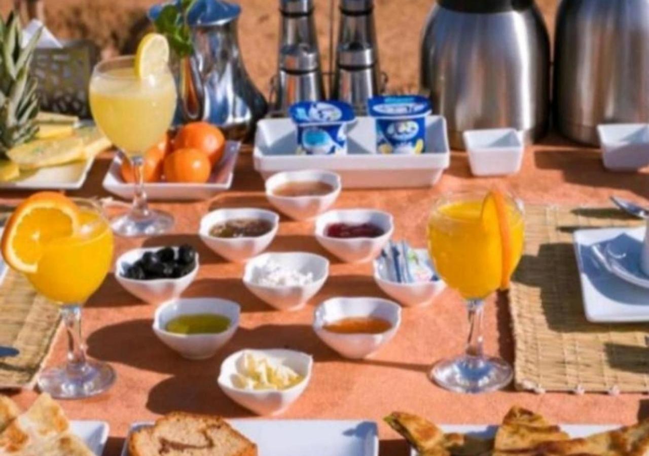 Fantastic Luxury Camp Hotel Merzouga Bagian luar foto