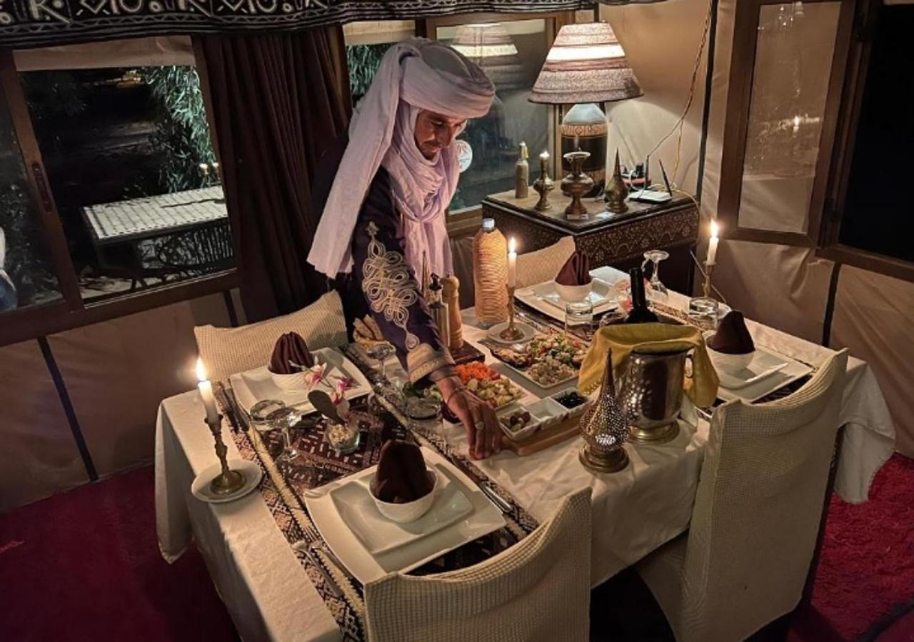 Fantastic Luxury Camp Hotel Merzouga Bagian luar foto
