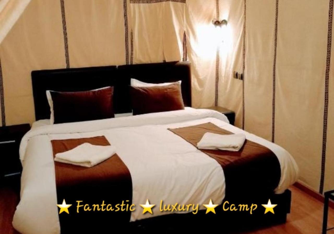 Fantastic Luxury Camp Hotel Merzouga Bagian luar foto
