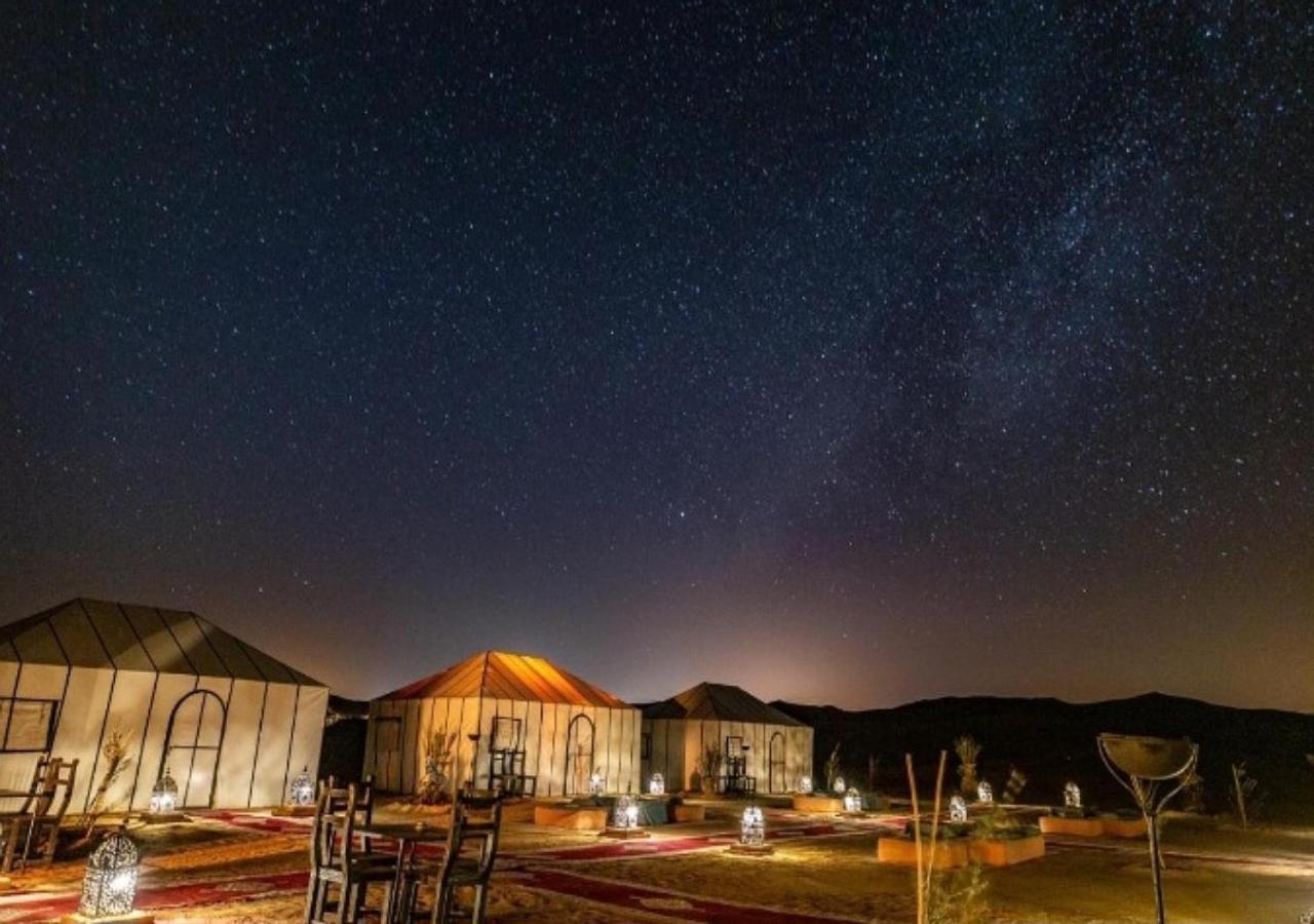 Fantastic Luxury Camp Hotel Merzouga Bagian luar foto