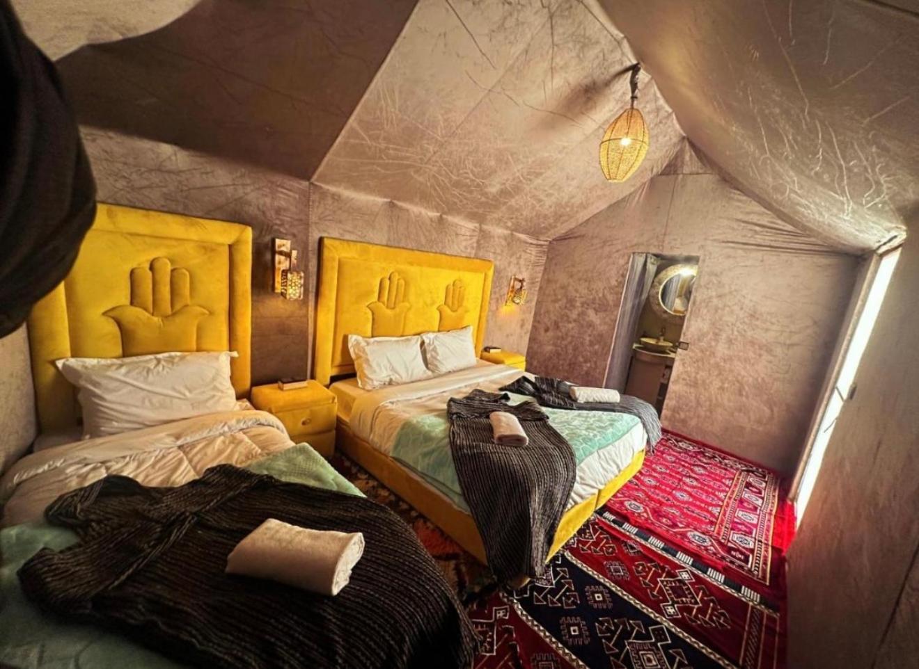 Fantastic Luxury Camp Hotel Merzouga Bagian luar foto